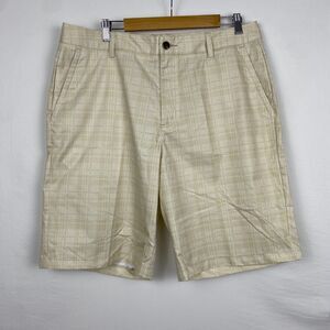 ADIDAS Climalite Cream Golf Shorts Gents Size 36 RN#88387 CA#40312 READ